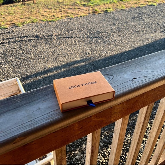 Louis Vuitton Charm / Key Holder - Picture 5 of 5